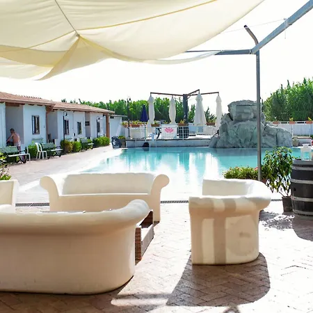 Arco Delle Rose Camping
